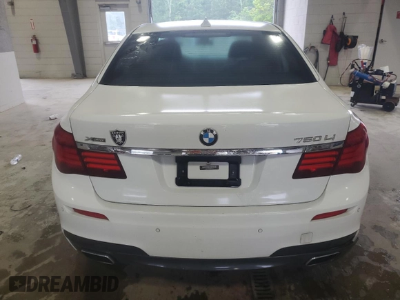 2014 BMW 7 Series ALPINA B7 xDrive with VIN WBAYF8C55ED142137, listed as a Copart auction lot 58751915 with 133,451 mi miles and Clean title. Bid and sale history available at DreamBid. Image 6.