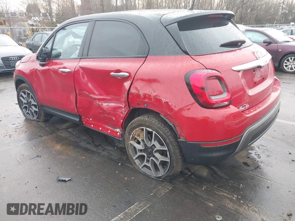 2021 FIAT 500X Trekking z VIN ZFBNF3B17MP944728, wystawiony jako IAAI lot #41460442 z przebiegiem 27 574 mil mil oraz . Historia ofert i sprzedaży dostępna na DreamBid. Obrazek 20.