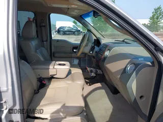 2006 Ford F-150 XLT с VIN 1FTPW14V36KD64144, выставлен на аукционе IAAI как лот 42520136 с пробегом 150 008 миль миль и . История ставок и продаж доступна на DreamBid. Изображение 5.