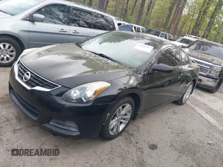 2011 Nissan Altima 2.5 S with VIN 1N4AL2EP2BC181493, listed as a IAAI auction lot 41960703 with 143,864 mi miles. Bid and sale history available at carsss.com. Image 2.