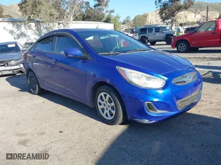 2013 Hyundai Accent GLS with VIN KMHCT4AE4DU462612, listed as a IAAI auction lot 41757907 with 177,171 mi miles. Bid and sale history available at carsss.com. Image 1.