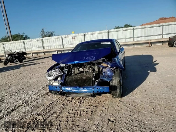 2020 Chrysler 300 Limited with VIN 2C3CCAEG5LH169077, listed as a Copart auction lot 77353394 with 54,547 mi miles and Salvage Title. Bid and sale history available at carsss.com. Image 11.