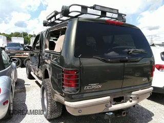 2003 Ford Excursion с VIN 1FMSU45F83EB25140, выставлен на аукционе IAAI как лот 42560461 с пробегом 241 000 миль миль и . История ставок и продаж доступна на DreamBid. Изображение 3.