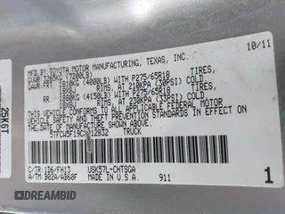 2012 Toyota Tundra 4WD Truck SR with VIN 5TFCW5F19CX012832, listed as a IAAI auction lot 41726453 with 232,078 mi miles. Bid and sale history available at carsss.com. Image 9.