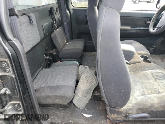 2012 GMC Canyon SLE1 with VIN 1GTJ6MFEXC8114414, listed as a Copart auction lot 52058665 with 219,538 mi miles and Clean title. Bid and sale history available at DreamBid. Image 10.