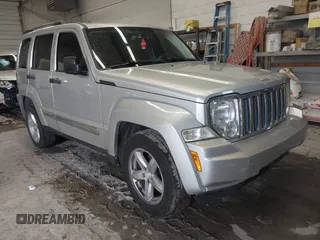 2011 Jeep Liberty Limited 70th Anniversary z VIN 1J4PN5GK6BW566503, wystawiony jako IAAI lot #42034211 z przebiegiem 155 437 mil mil oraz . Historia ofert i sprzedaży dostępna na DreamBid. Obrazek 1.