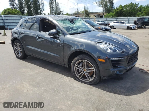 2017 Porsche Macan with VIN WP1AA2A55HLB09277, listed as a Copart auction lot 61138345 with 62,461 mi miles and Salvage title. Bid and sale history available at DreamBid. Image 4.