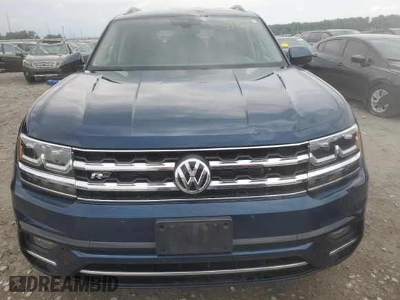 2018 Volkswagen Atlas SE with VIN 1V2PR2CA9JC535475, listed as a Copart auction lot 59427055 with 114,222 mi miles and Salvage title. Bid and sale history available at DreamBid. Image 5.