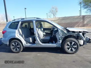 2018 Subaru Forester Limited with VIN JF2SJARC4JH435231, listed as a IAAI auction lot 42011028 with 51,901 mi miles. Bid and sale history available at carsss.com. Image 14.