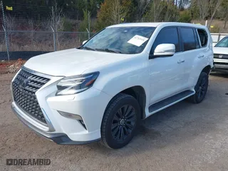2020 Lexus GX with VIN JTJAM7BX9L5256329, listed as a IAAI auction lot 41752935 with 84,822 mi miles. Bid and sale history available at carsss.com. Image 2.