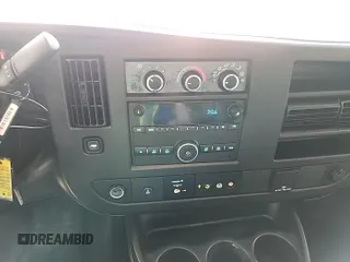 2020 Chevrolet Express Cargo with VIN 1GCWGAFG0L1185522, listed as a IAAI auction lot 42842195 with 128,884 mi miles and . Bid and sale history available at DreamBid. Image 7.