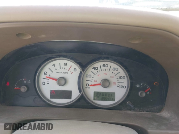 2005 Ford Escape XLT с VIN 1FMCU03165DA08296, выставлен на аукционе IAAI как лот 41677892 с пробегом 255 431 миль миль и . История ставок и продаж доступна на DreamBid. Изображение 7.