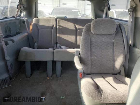 2007 Chrysler Town & Country LWB Touring with VIN 2A4GP54L47R184638, listed as a Copart auction lot 77556964 with 186,942 mi miles and Salvage Title. Bid and sale history available at carsss.com. Image 10.