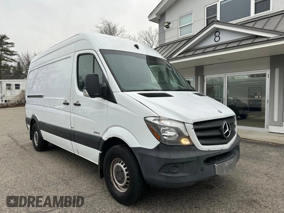 2014 Mercedes-Benz Sprinter with VIN WD3BE7DC7E5894980, listed as a Copart auction lot 85545514 with 402,335 mi miles and Clean Title. Bid and sale history available at DreamBid. Image 1.