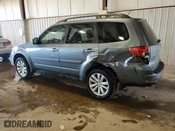 2013 Subaru Forester X Limited with VIN JF2SHAEC0DH435927, listed as a Copart auction lot 55573185 with 90,116 mi miles and Salvage title. Bid and sale history available at DreamBid. Image 2.