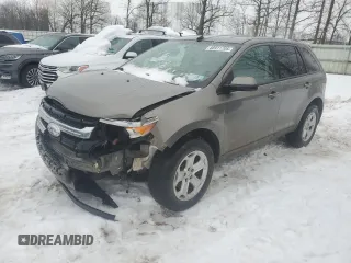 2014 Ford Edge SEL z VIN 2FMDK4JC8EBB40553, wystawiony jako Copart lot #55976405 z przebiegiem 104 903 mil mil oraz Nie do naprawy. Historia ofert i sprzedaży dostępna na DreamBid. Obrazek 1.