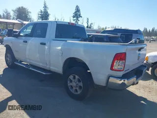 2024 Ram 2500 Lone Star with VIN 3C6UR5DL9RG303433, listed as a IAAI auction lot 42046073 with 32,264 mi miles. Bid and sale history available at carsss.com. Image 3.