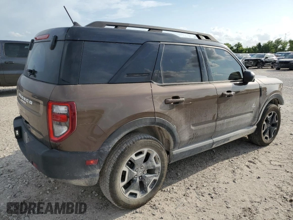 2022 Ford Bronco Sport Outer Banks with VIN 3FMCR9C65NRD59788, listed as a Copart auction lot 54941435 with 59,184 mi miles and Salvage title. Bid and sale history available at DreamBid. Image 3.