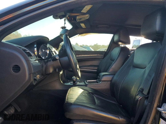 2014 Chrysler 300 with VIN 2C3CCAEGXEH323009, listed as a Copart auction lot 81795254 with 101,256 mi miles and Salvage Title. Bid and sale history available at carsss.com. Image 7.