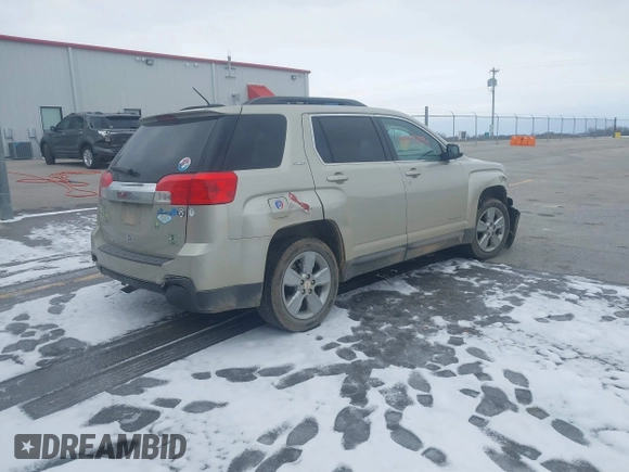 2015 GMC Terrain SLE with VIN 2GKALREK2F6301528, listed as a IAAI auction lot 40977094 with 178,985 mi miles. Bid and sale history available at carsss.com. Image 4.