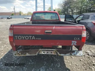 1994 Toyota T100 z VIN JT4VD20A1R0013626, wystawiony jako Copart lot #55592885 z przebiegiem 174 663 mil mil oraz Szkody całkowita. Historia ofert i sprzedaży dostępna na DreamBid. Obrazek 6.