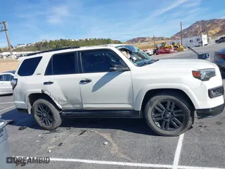 2020 Toyota 4Runner SR5 with VIN JTEBU5JR8L5764463, listed as a IAAI auction lot 41414717 with 94,723 mi miles. Bid and sale history available at carsss.com. Image 14.