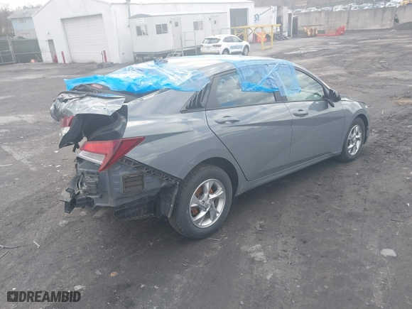 2021 Hyundai Elantra SE with VIN KMHLL4AG1MU213105, listed as a IAAI auction lot 41719223 with 73,657 mi miles. Bid and sale history available at carsss.com. Image 4.
