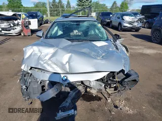 2014 BMW 3 Series 328i xDrive с VIN WBA3B5C55EF599510, выставлен на аукционе IAAI как лот 42333132 с пробегом 180 588 миль миль и . История ставок и продаж доступна на DreamBid. Изображение 11.