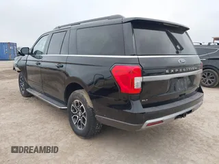 2022 Ford Expedition Max XLT z VIN 1FMJK1HTXNEA66466, wystawiony jako IAAI lot #41933676 z przebiegiem 78 556 mil mil oraz . Historia ofert i sprzedaży dostępna na DreamBid. Obrazek 3.