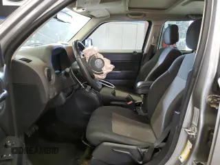 2015 Jeep Patriot Latitude with VIN 1C4NJPFB6FD430038, listed as a Copart auction lot 49212445 with 78,934 mi miles and Salvage Title. Bid and sale history available at DreamBid. Image 7.