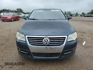 2007 Volkswagen Passat Wolfsburg Edition z VIN WVWAK73C47P140065, wystawiony jako Copart lot #57524315 z przebiegiem 189 924 mil mil oraz Szkoda całkowita • Salvage title. Historia ofert i sprzedaży dostępna na DreamBid. Obrazek 5.