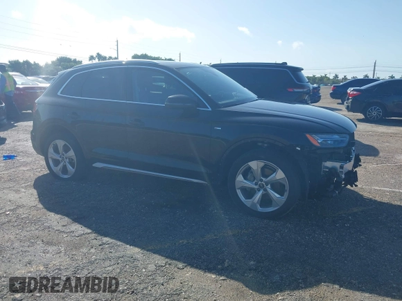 2023 Audi Q5 S line Premium Plus z VIN WA1EAAFY5P2128250, wystawiony jako IAAI lot #40666613 z przebiegiem 27 940 mil mil oraz . Historia ofert i sprzedaży dostępna na DreamBid. Obrazek 1.