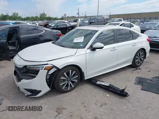 2024 Honda Civic EX z VIN 2HGFE1F7XRH323682, wystawiony jako IAAI lot #42019454 z przebiegiem 7 039 mil mil oraz . Historia ofert i sprzedaży dostępna na DreamBid. Obrazek 2.