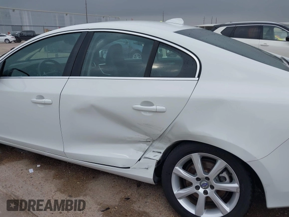 2016 Volvo S60 T5 Drive-E Premier with VIN YV126MFK9G2390547, listed as a IAAI auction lot 41908944 with 109,268 mi miles. Bid and sale history available at carsss.com. Image 6.