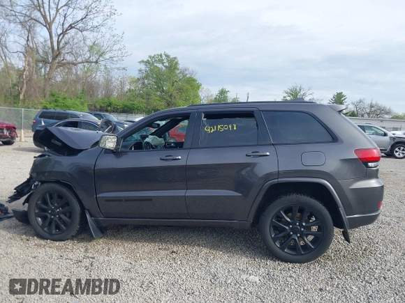 2018 Jeep Grand Cherokee Laredo E with VIN 1C4RJFAG0JC120383, listed as a IAAI auction lot 42115098 with Not Provided miles and . Bid and sale history available at DreamBid. Image 15.