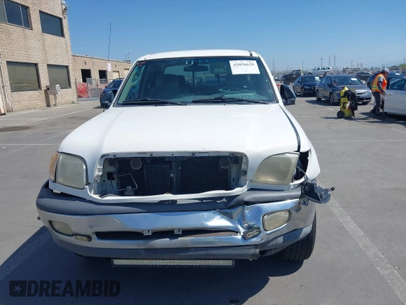 2000 Toyota Tundra SR5 with VIN 5TBRT3419YS066745, listed as a IAAI auction lot 42056620 with 248,722 mi miles and . Bid and sale history available at DreamBid. Image 6.