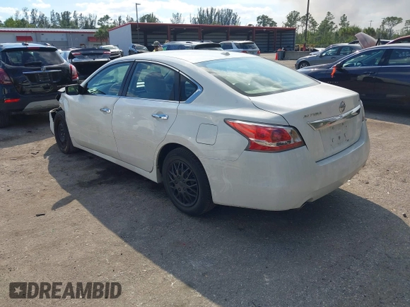 2015 Nissan Altima S with VIN 1N4AL3APXFC265370, listed as a IAAI auction lot 41523438 with 114,372 mi miles and . Bid and sale history available at DreamBid. Image 3.
