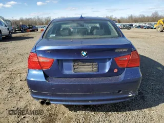 2010 BMW 3 Series 328i xDrive with VIN WBAPK5C53AA652598, listed as a Copart auction lot 47197645 with 127,979 mi miles and Salvage title. Bid and sale history available at DreamBid. Image 6.