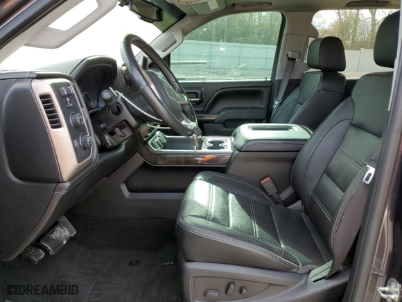 2016 GMC Sierra 2500HD Denali with VIN 1GT12UEG2GF184733, listed as a Copart auction lot 77405264 with 70,132 mi miles and Clean Title. Bid and sale history available at carsss.com. Image 7.