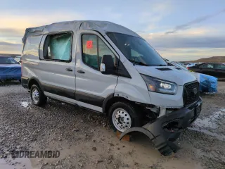 2023 Ford Transit with VIN 1FTBR2DG3PKA80135, listed as a Copart auction lot 46504465 with 21,334 mi miles and Salvage title. Bid and sale history available at DreamBid. Image 4.