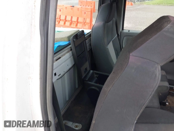 2007 Mazda B-Series Truck with VIN 4F4YR12D97PM01943, listed as a IAAI auction lot 42192202 with 377,664 mi miles and . Bid and sale history available at DreamBid. Image 8.