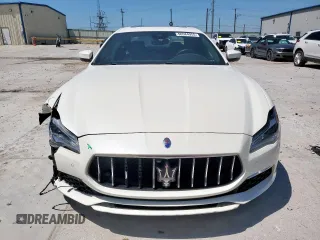 2019 Maserati Quattroporte S GranLusso z VIN ZAM56YPL0K1322908, wystawiony jako Copart lot #56584955 z przebiegiem 35 842 mil mil oraz Szkoda całkowita • Salvage title. Historia ofert i sprzedaży dostępna na DreamBid. Obrazek 5.