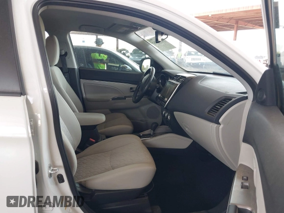 2020 Mitsubishi Outlander ES with VIN JA4AR3AU0LU007700, listed as a IAAI auction lot 42644182 with 52,596 mi miles and . Bid and sale history available at DreamBid. Image 5.