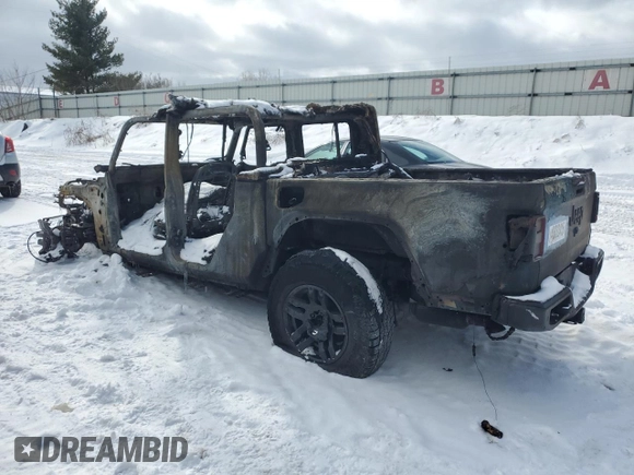 2020 Jeep Gladiator Sport S with VIN 1C6JJTAG6LL193103, listed as a Copart auction lot 46032415 with Not Provided miles and Salvage Title. Bid and sale history available at carsss.com. Image 2.