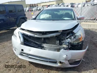 2014 Nissan Altima 2.5 S with VIN 1N4AL3AP3EC151483, listed as a IAAI auction lot 41932459 with 129,408 mi miles. Bid and sale history available at carsss.com. Image 12.