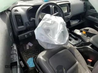 2016 Chevrolet Colorado 4WD Z71 z VIN 1GCGTDE36G1153504, wystawiony jako Copart lot #48713315 z przebiegiem Nie podano mil oraz Szkoda całkowita • Salvage title. Historia ofert i sprzedaży dostępna na DreamBid. Obrazek 8.