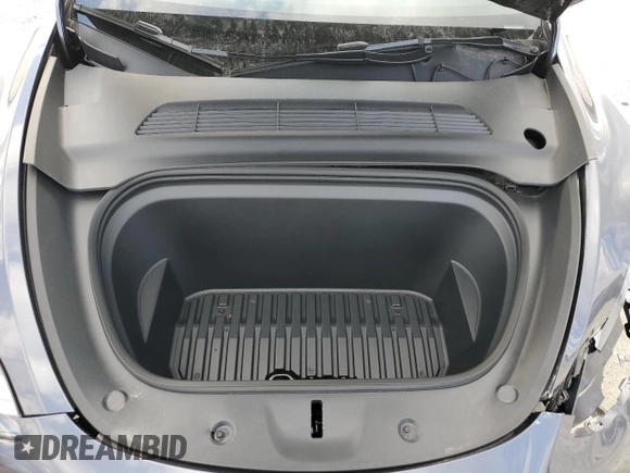 2023 Tesla Model Y Performance with VIN 7SAYGDEF4PF920859, listed as a Copart auction lot 89136705 with 8,148 mi miles and Salvage Title. Bid and sale history available at DreamBid. Image 12.