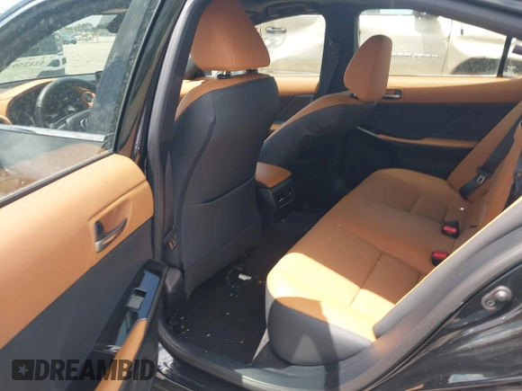 2025 Lexus IS 350 F Sport with VIN JTHBZ1B2XS5084514, listed as a IAAI auction lot 42125934 with 2,200 mi miles and . Bid and sale history available at DreamBid. Image 8.