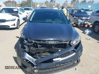 2021 Kia Forte LXS with VIN 3KPF24AD7ME370176, listed as a IAAI auction lot 41762420 with 24,458 mi miles. Bid and sale history available at carsss.com. Image 12.