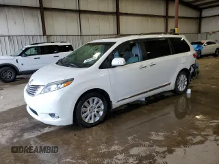 2015 Toyota Sienna Limited z VIN 5TDDK3DC7FS123611, wystawiony jako Copart lot #56493665 z przebiegiem 90 428 mil mil oraz Szkody całkowita. Historia ofert i sprzedaży dostępna na DreamBid. Obrazek 1.